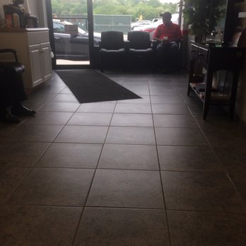Safelite AutoGlass - Waiting area - Auto Glass Services Near Me - Great Neck, New York Safelite AutoGlass - Waiting area - Auto Glass Services Near Me - Great Neck, New York