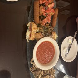 Moscatiello's Italian Restaurant - Their appetizer platter