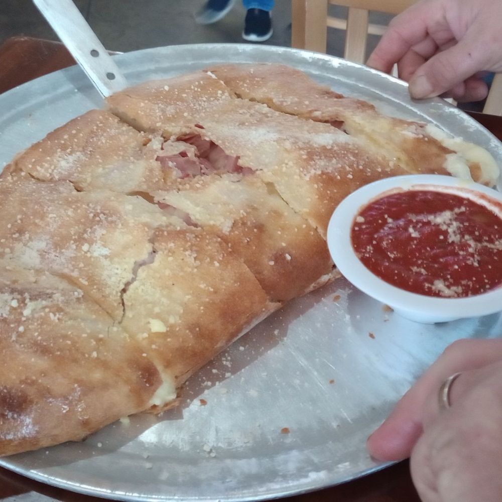 Full House Sportzaria - Pizza Near Me - Simpsonville, South Carolina