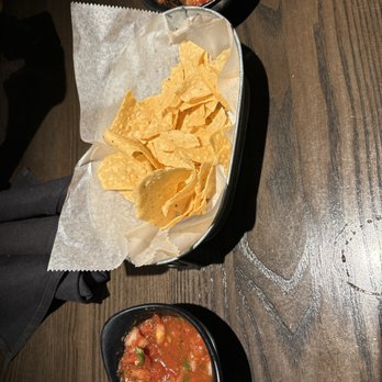 Mama Tigre - Chips and salsa - Mexican Near Me - Oakton, Virginia