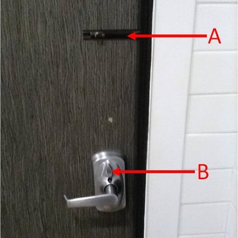 Sampa's Pizza Cafe - restroom door locks - Pizza Near Me - Marina del Rey, California Sampa's Pizza Cafe - restroom door locks - Pizza Near Me - Marina del Rey, California
