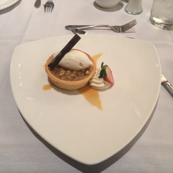 Café 101 - Delicious tart not sure what kind though - Cafes Near Me - Daytona Beach, Florida