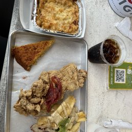Fried chicken, Mac and cheese, corn bread and Yukon fries