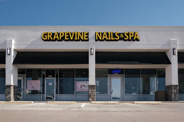 Grapevine Nails and Spa