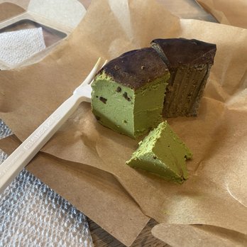 Ando - Matcha & Hojicha Cheesecake - Coffee & Tea Near Me - Kailua, Hawaii