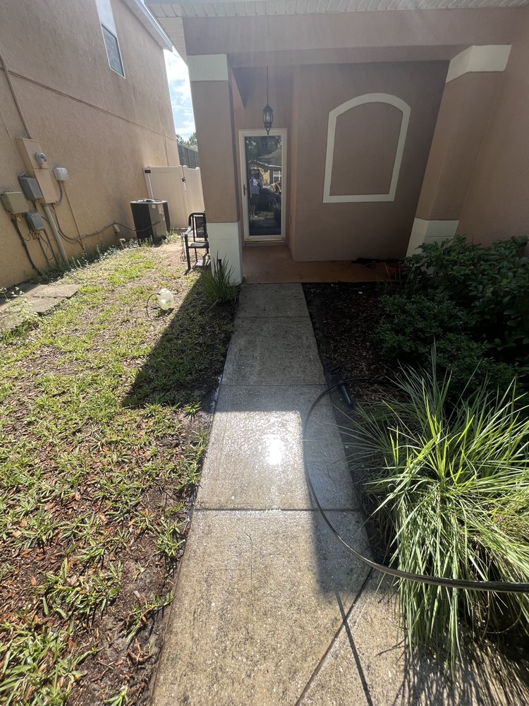 ORLANDO EXTERIOR WASHING Updated July 2024 Request a Quote