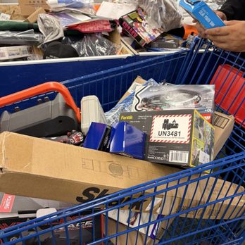 Discount Treasures - Outlet Stores Near Me - Glendale Heights, Illinois Discount Treasures - Outlet Stores Near Me - Glendale Heights, Illinois