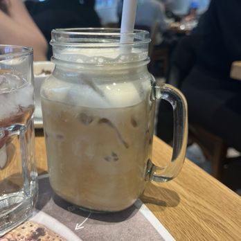 Pur & Simple - Iced vanilla oat latte - Breakfast & Brunch Near Me - Newmarket, Ontario Pur & Simple - Iced vanilla oat latte - Breakfast & Brunch Near Me - Newmarket, Ontario