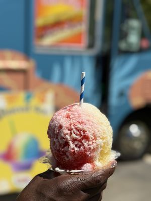 Diamond Head State Monument by null