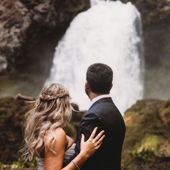 Gervais Salon and Day Spa - Day Spas Near Me - Eugene, Oregon