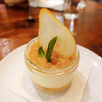 John & Sons Oyster House - Pear cheese cake - Seafood Near Me - Toronto, Ontario John & Sons Oyster House - Pear cheese cake - Seafood Near Me - Toronto, Ontario