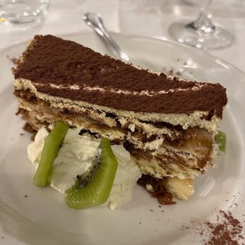 Hotel Fioroni - Tiramisu. - Italian Near Me - Carate Urio, Colorado