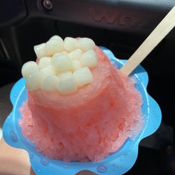 Mountain Magic Shave Ice - Guava small shave ice with mochi - Shaved Ice Near Me - Waianae, Hawaii Mountain Magic Shave Ice - Guava small shave ice with mochi - Shaved Ice Near Me - Waianae, Hawaii