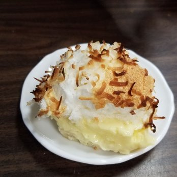 Jen's Diner - a slice of coconut cream pie - American Near Me - Poplar Bluff, Missouri Jen's Diner - a slice of coconut cream pie - American Near Me - Poplar Bluff, Missouri