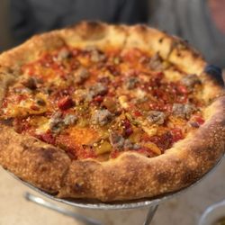 Beethoven Market - Sausage & Peppers pizza