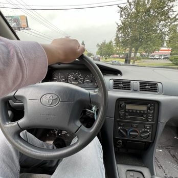 Skyline Motors - 2000 Camry LE - Used Car Dealers Near Me - Tacoma, Washington