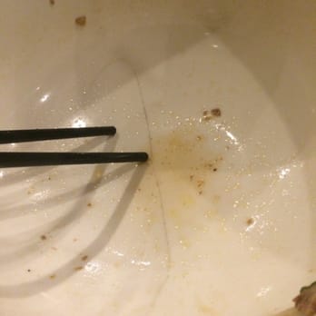 Pho Nom Nom - This bowl had a crack that I could push the bowl by scraping the bottom with a chopstick - Vietnamese Near Me - Rockville, Maryland Pho Nom Nom - This bowl had a crack that I could push the bowl by scraping the bottom with a chopstick - Vietnamese Near Me - Rockville, Maryland