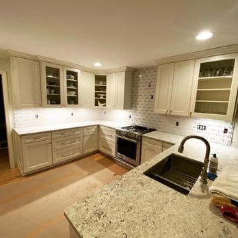 David Groomas Home Renovations - a clean kitchen - General Contractors Near Me David Groomas Home Renovations - a clean kitchen - General Contractors Near Me