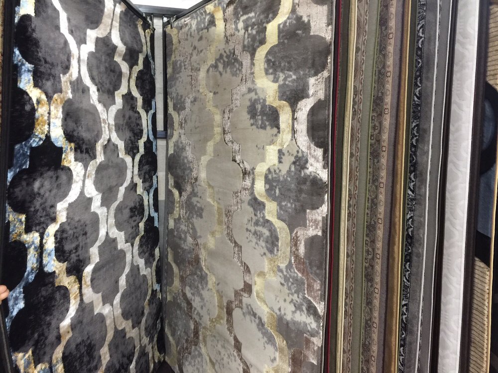 GOLDEN LINEN ON 47TH ST 15 Photos 3129 W 47th St, Chicago, Illinois