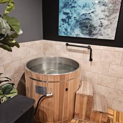 CTZN Fitness Murrieta - Cold plunge 48°