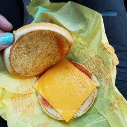 Ordered 2 cheeseburgers and there was NO patty on either one!! Ridiculous!