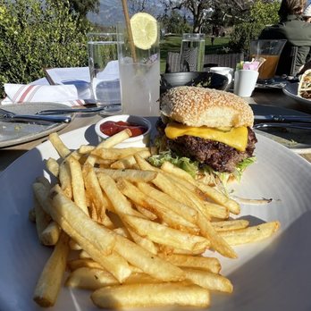 Jimmy's Pub - Smash burger - Pubs Near Me - Ojai, California