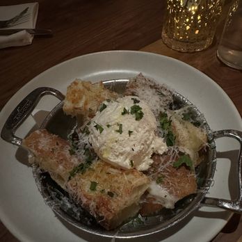 North Italia - White Truffle Garlic Bread - Italian Near Me - Dallas, Texas
