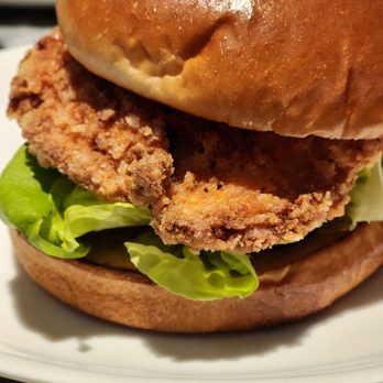 VICE VERSA Patio & Lounge - Chicken sandwich - Lounges Near Me - Las Vegas, Nevada VICE VERSA Patio & Lounge - Chicken sandwich - Lounges Near Me - Las Vegas, Nevada