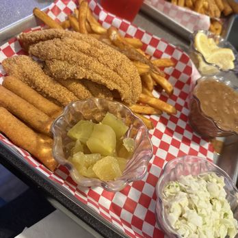 CATFISH SAM’S - Updated February 2026 - 146 Photos & 212 Reviews - 2735 ...