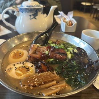 ZEN Noodle Bar - Zen Chicken Noodles - Vietnamese Near Me - TEMPLE TERR, Florida ZEN Noodle Bar - Zen Chicken Noodles - Vietnamese Near Me - TEMPLE TERR, Florida