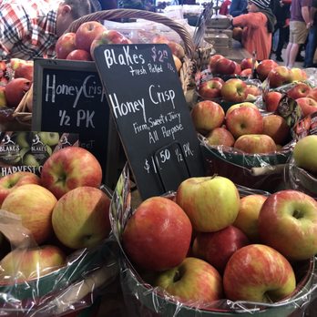 Blake's Orchard & Cider Mill - Fruits & Veggies Near Me - Armada, Michigan Blake's Orchard & Cider Mill - Fruits & Veggies Near Me - Armada, Michigan
