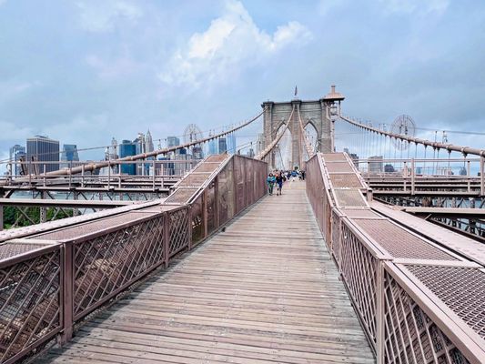 Brooklyn Bridge by null