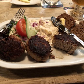 Husmann's Vinstue - Danish meatballs (must try!) - Danish Near Me - Copenhagen, 84 Husmann's Vinstue - Danish meatballs (must try!) - Danish Near Me - Copenhagen, 84