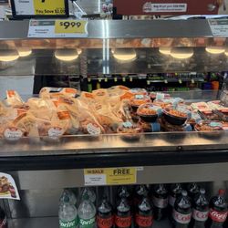 Lin's Market Hurricane - Roasted chicken looked good