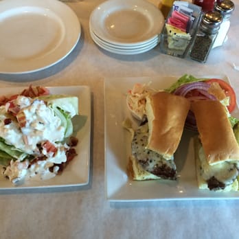 Club Casa Cafe - Pepper jack 1/2 lb cheeseburger with wedge salad, $6.95 - American Near Me - Des Plaines, Illinois Club Casa Cafe - Pepper jack 1/2 lb cheeseburger with wedge salad, $6.95 - American Near Me - Des Plaines, Illinois
