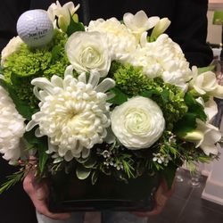 Stavebank Florist - "For the golf lover "