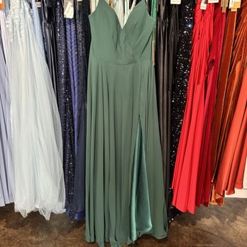 formal dress shops in olympia wa Boutique in Olympia, WA offers formal gowns