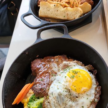 La Petite Colline - Meatball pasta and Japanese style steak "burger?" - Bakeries Near Me - Toronto, Ontario La Petite Colline - Meatball pasta and Japanese style steak "burger?" - Bakeries Near Me - Toronto, Ontario