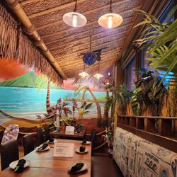 AO Hawaiian Hideout - Inside