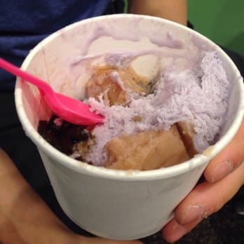 Salju Dessert - Taro snow with taro chunks and grass jelly. Yummy! - Desserts Near Me - Alhambra, California Salju Dessert - Taro snow with taro chunks and grass jelly. Yummy! - Desserts Near Me - Alhambra, California
