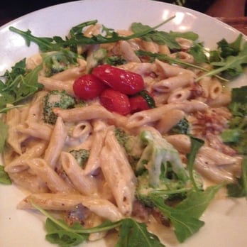 Kitchen 519 - Alligator sausage Mac n cheese - New American Near Me - Glendora, New Jersey