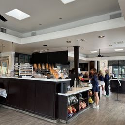 C'EST SI BON in Newport Beach, CA C'EST SI BON in Newport Beach, CA