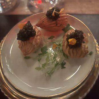 The Portrait Bar - Caviar with puffs - Cocktail Bars Near Me - New York, New York The Portrait Bar - Caviar with puffs - Cocktail Bars Near Me - New York, New York