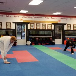 Easton Self Defense - Warming up!!!!!!