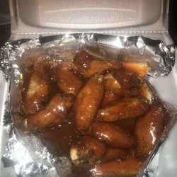 Golden Pizza and Wings - Wings