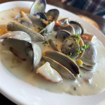 Salt Pub - New American Near Me - Ilwaco, Washington Salt Pub - New American Near Me - Ilwaco, Washington