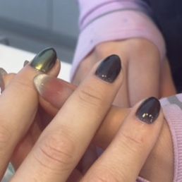 chrome manicure (+$20) chrome manicure (+$20)