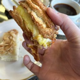 Vegetarian breakfast sammie Vegetarian breakfast sammie