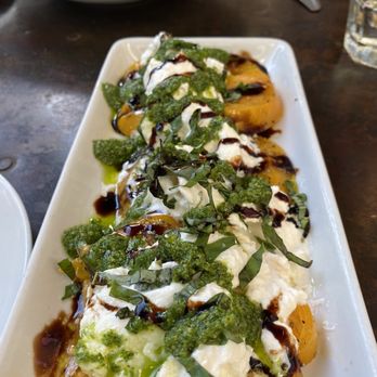 Mizza - Burrata and Heirloom Tomatoes - Italian Near Me - Santa Barbara, California Mizza - Burrata and Heirloom Tomatoes - Italian Near Me - Santa Barbara, California