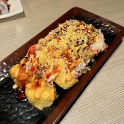 Happy Sushi Yester Oaks location - 10 Piece Hurricane Roll